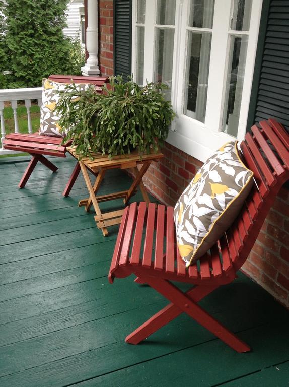 La Belle Aux Berges Bed & Breakfast Saint-Denis-sur-Richelieu Exterior photo