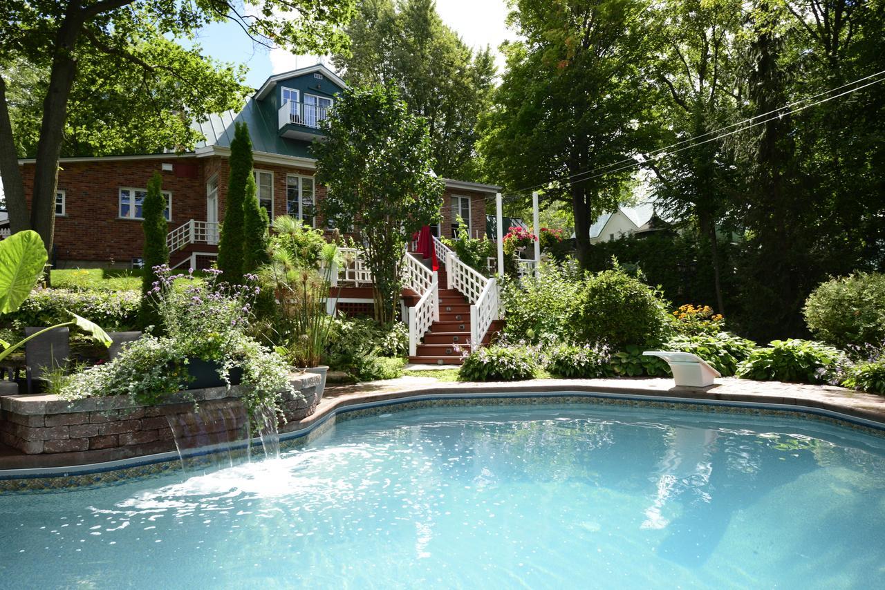 La Belle Aux Berges Bed & Breakfast Saint-Denis-sur-Richelieu Exterior photo